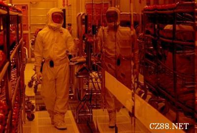 英特尔关闭马萨诸塞州工厂并裁员700人，转型之路再引关注